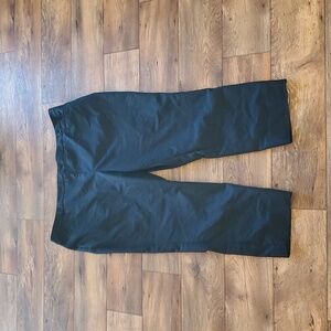 Lane Bryant Black Cropped Pants Size 24 Stretch Cotton Blend